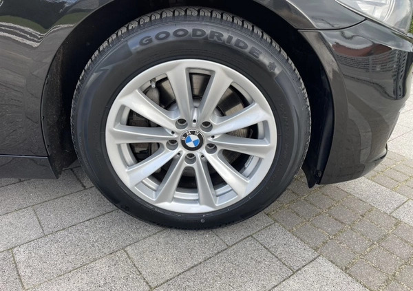 BMW Seria 5 cena 56900 przebieg: 212000, rok produkcji 2013 z Kalisz małe 562